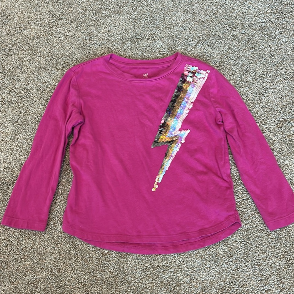 Great color, sequins all in tact